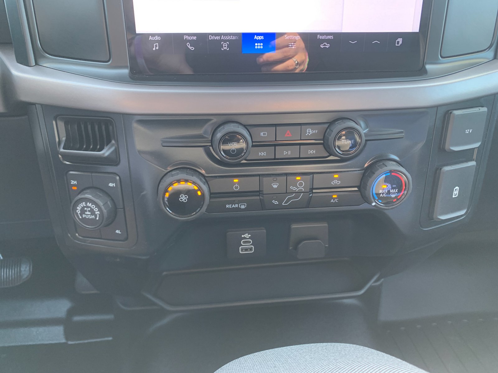 Used 2025 Black Ford XL image 21