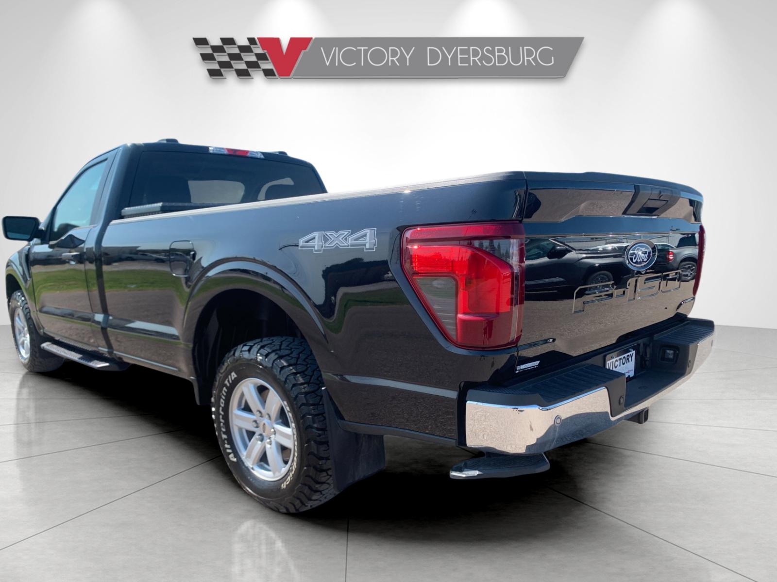 Used 2025 Black Ford XL image 6