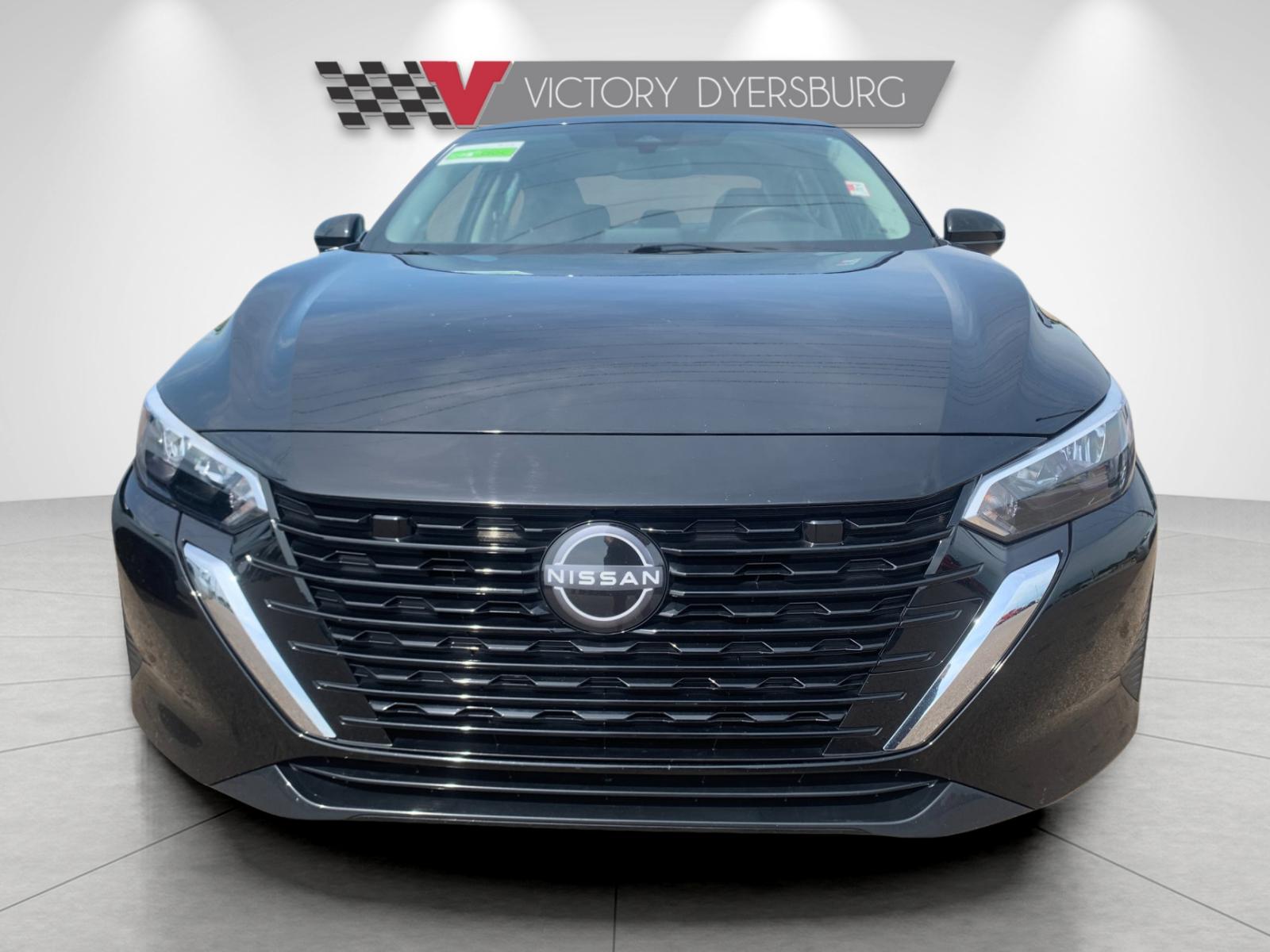 Used 2025 Black Nissan SV image 9