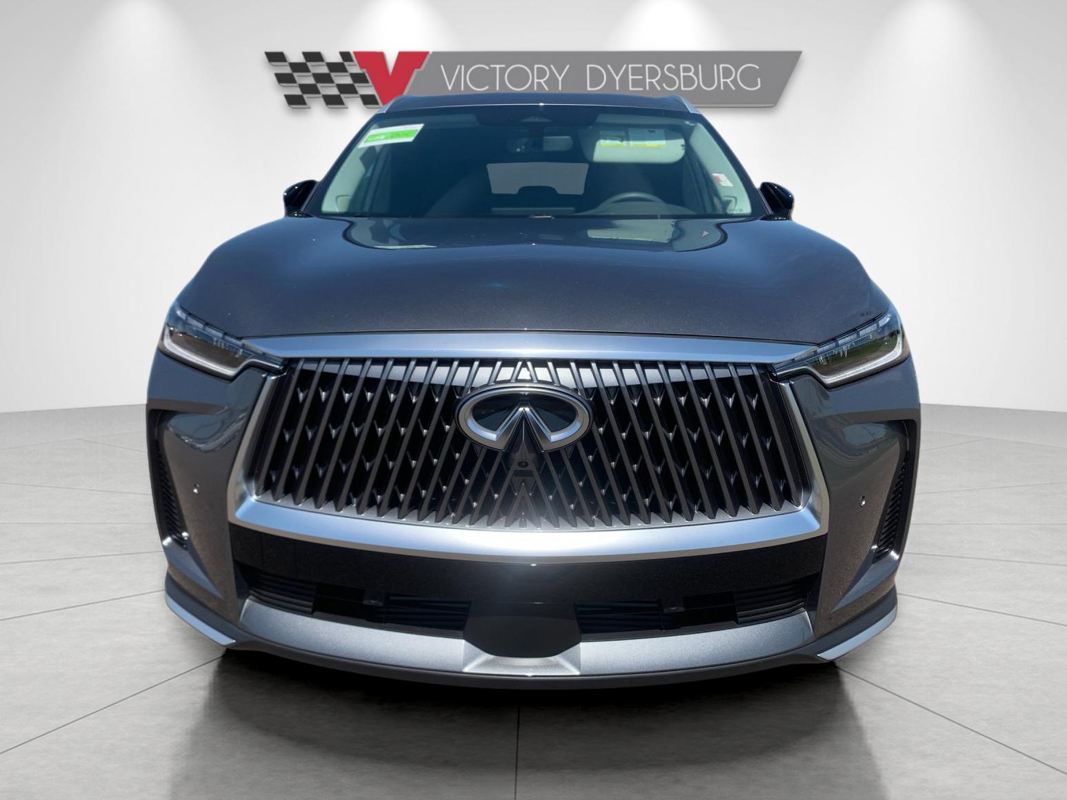 Used 2026 Gray INFINITI LUXE image 9
