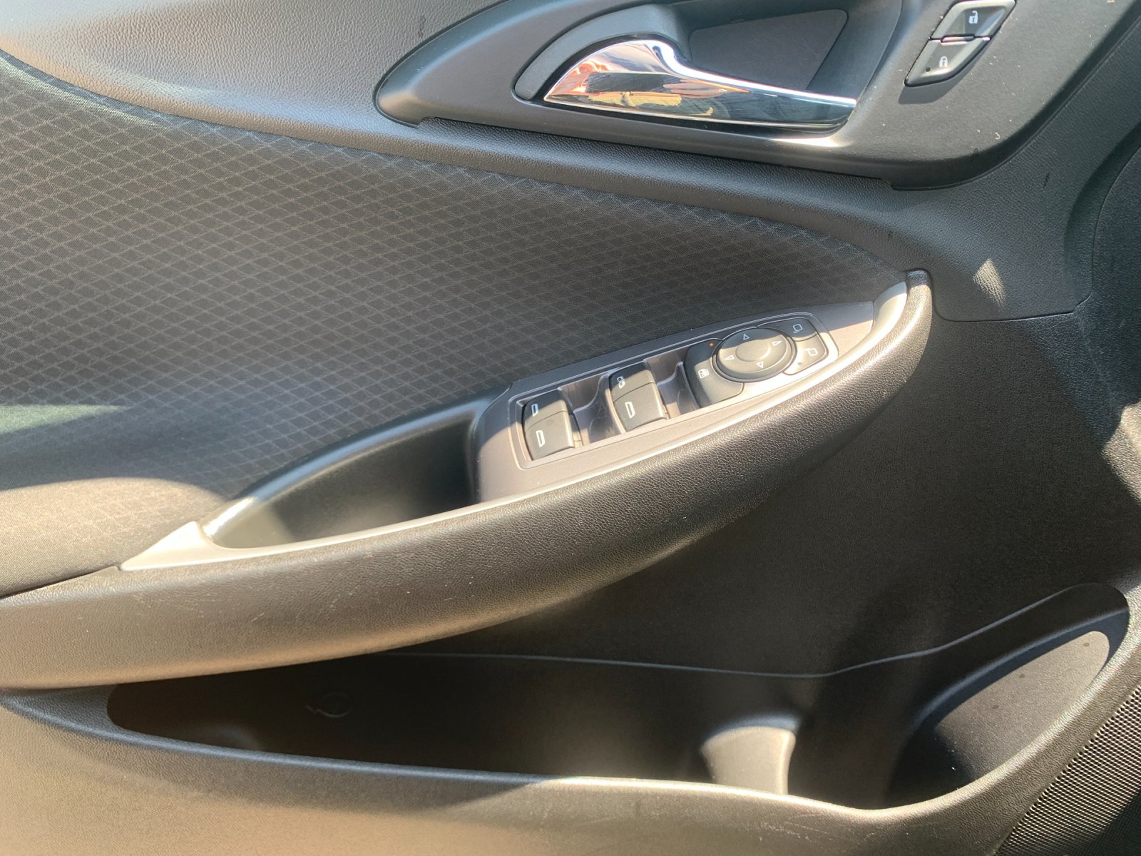 Used 2024 Black Chevrolet LT image 13