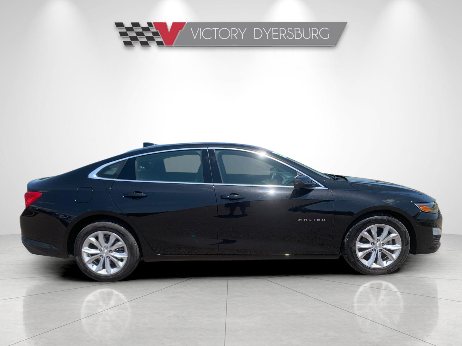 Used 2024 Black Chevrolet LT image 3