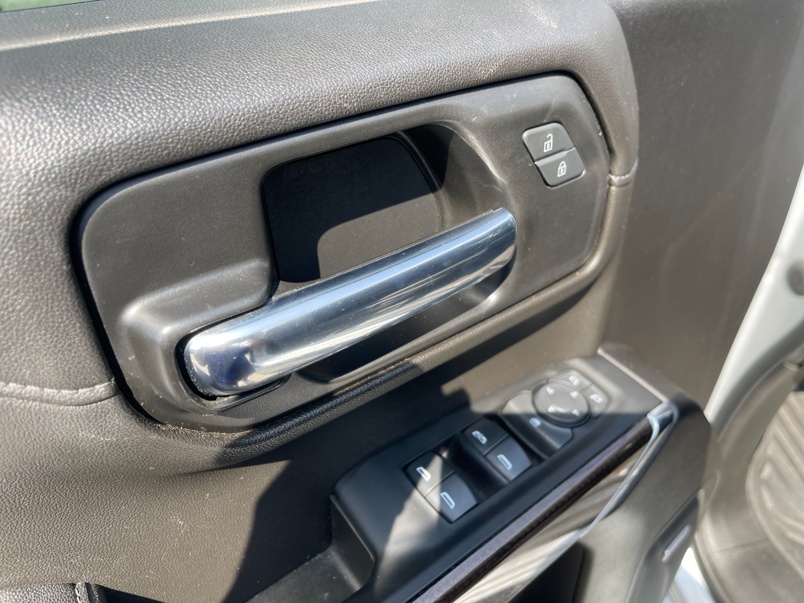 Used 2022 Silver Chevrolet LT Trail Boss image 13