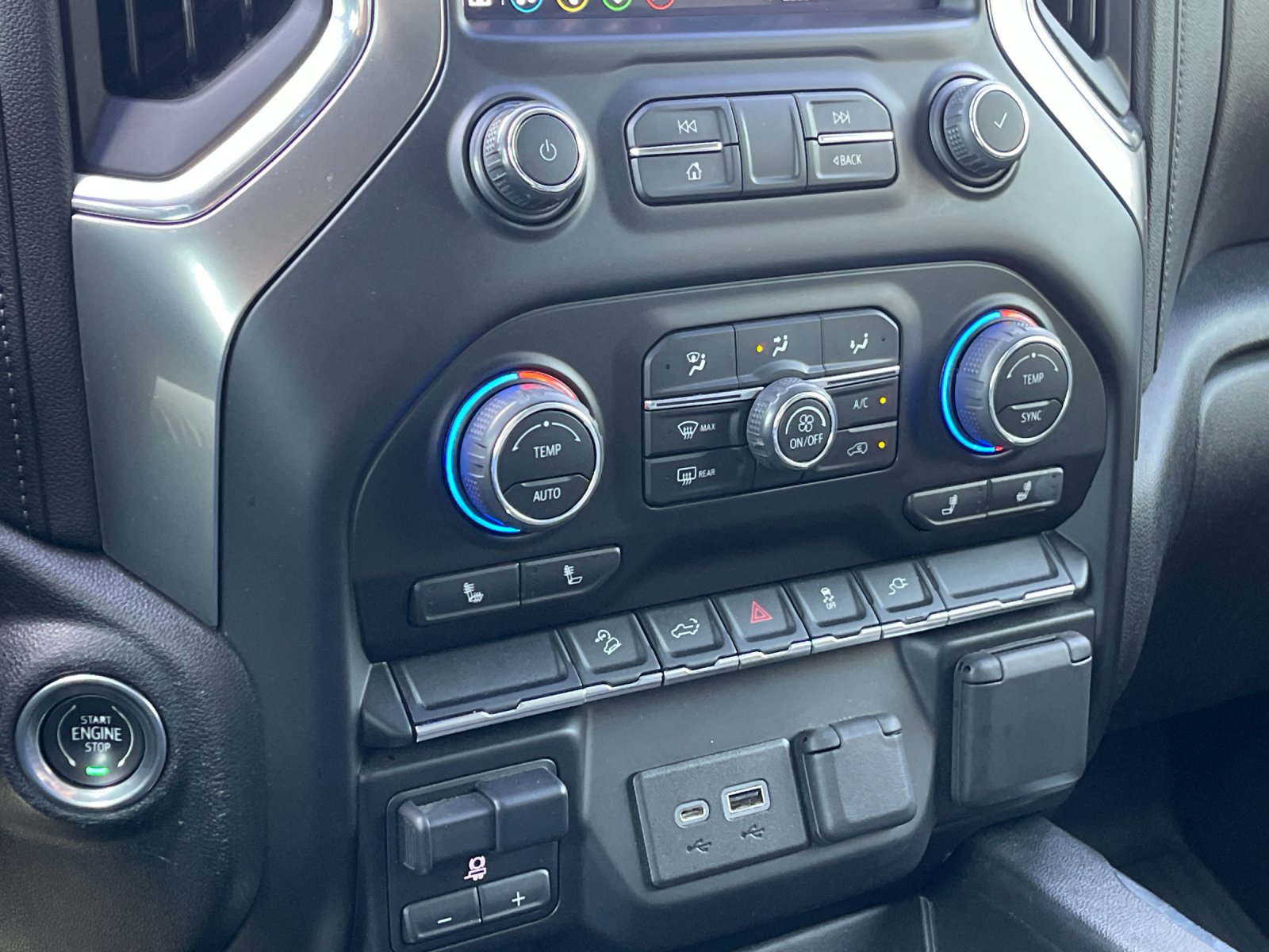 Used 2022 Silver Chevrolet LT Trail Boss image 21