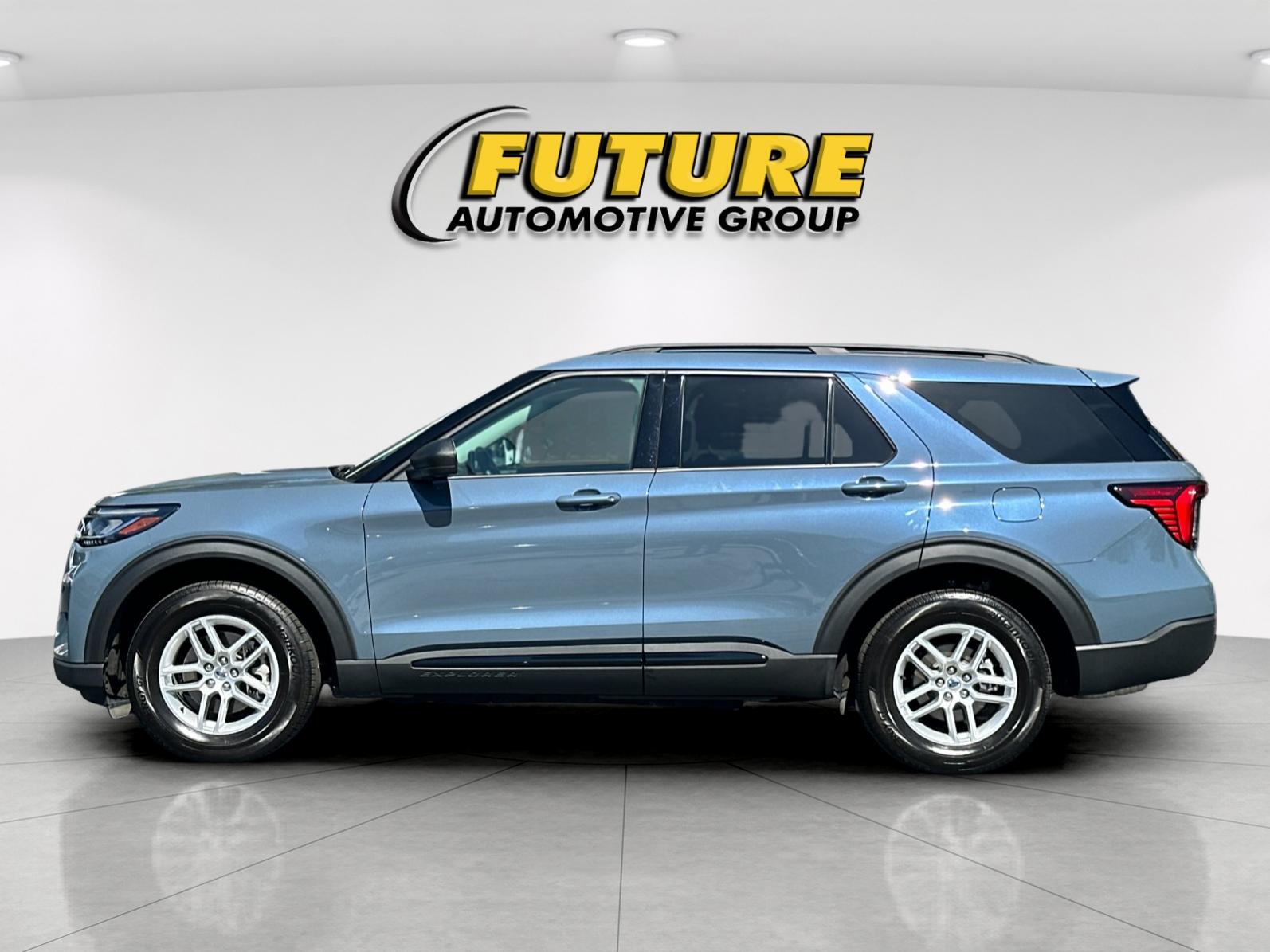New 2026 Vapor Blue Metallic Ford Active image 6