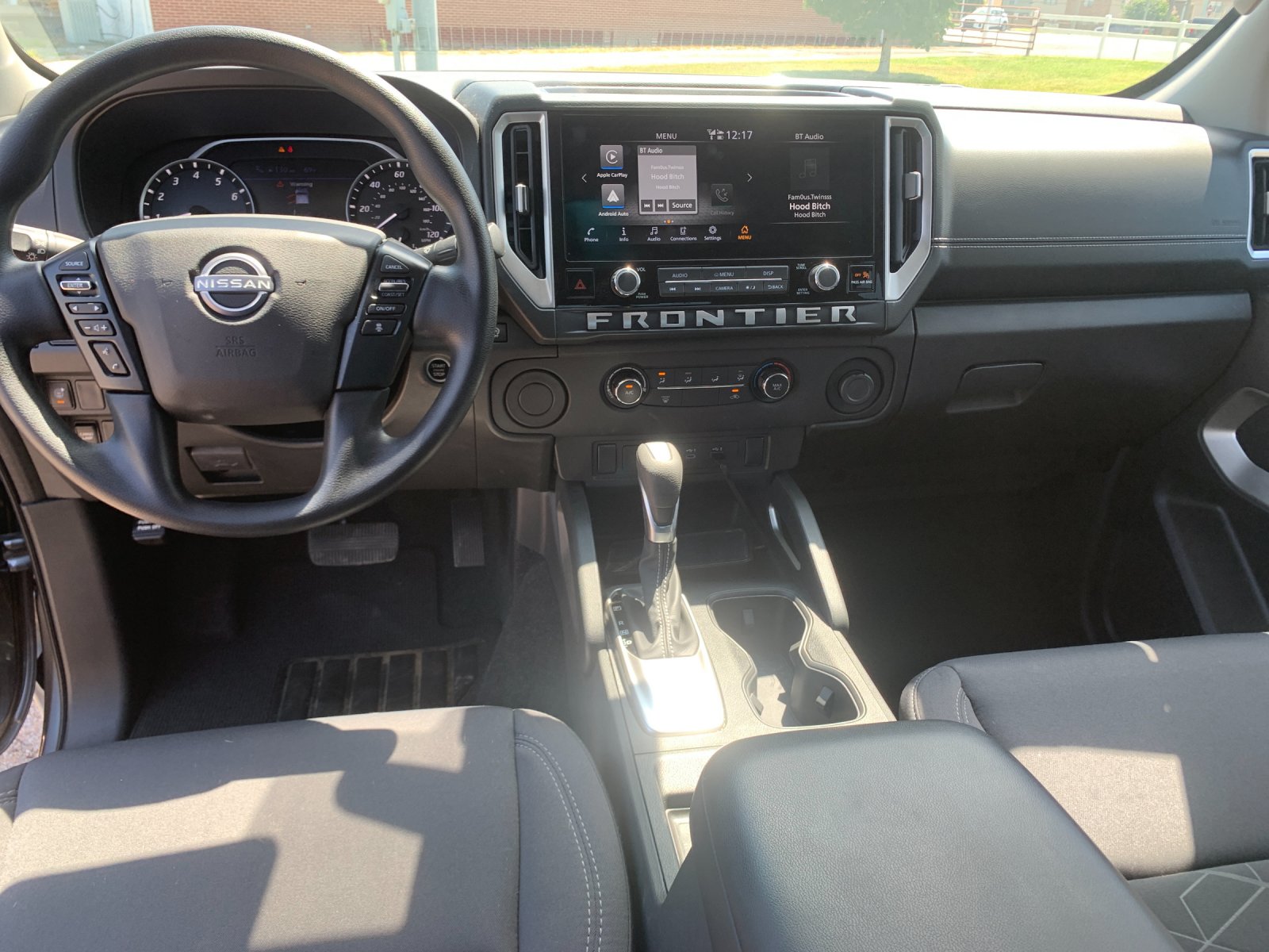 Used 2025 Gray Nissan SV image 16