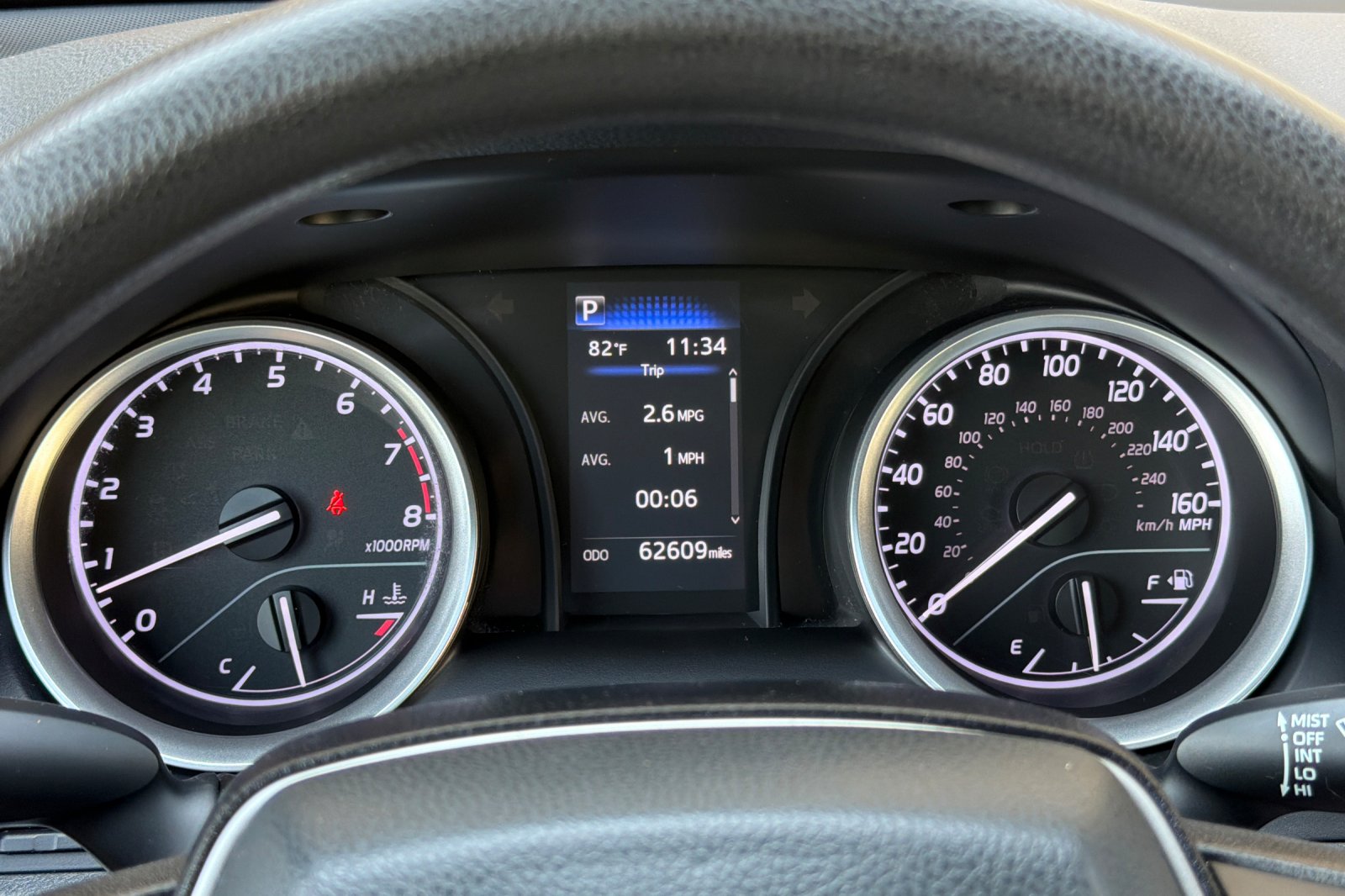 Used 2023 White Toyota LE image 19