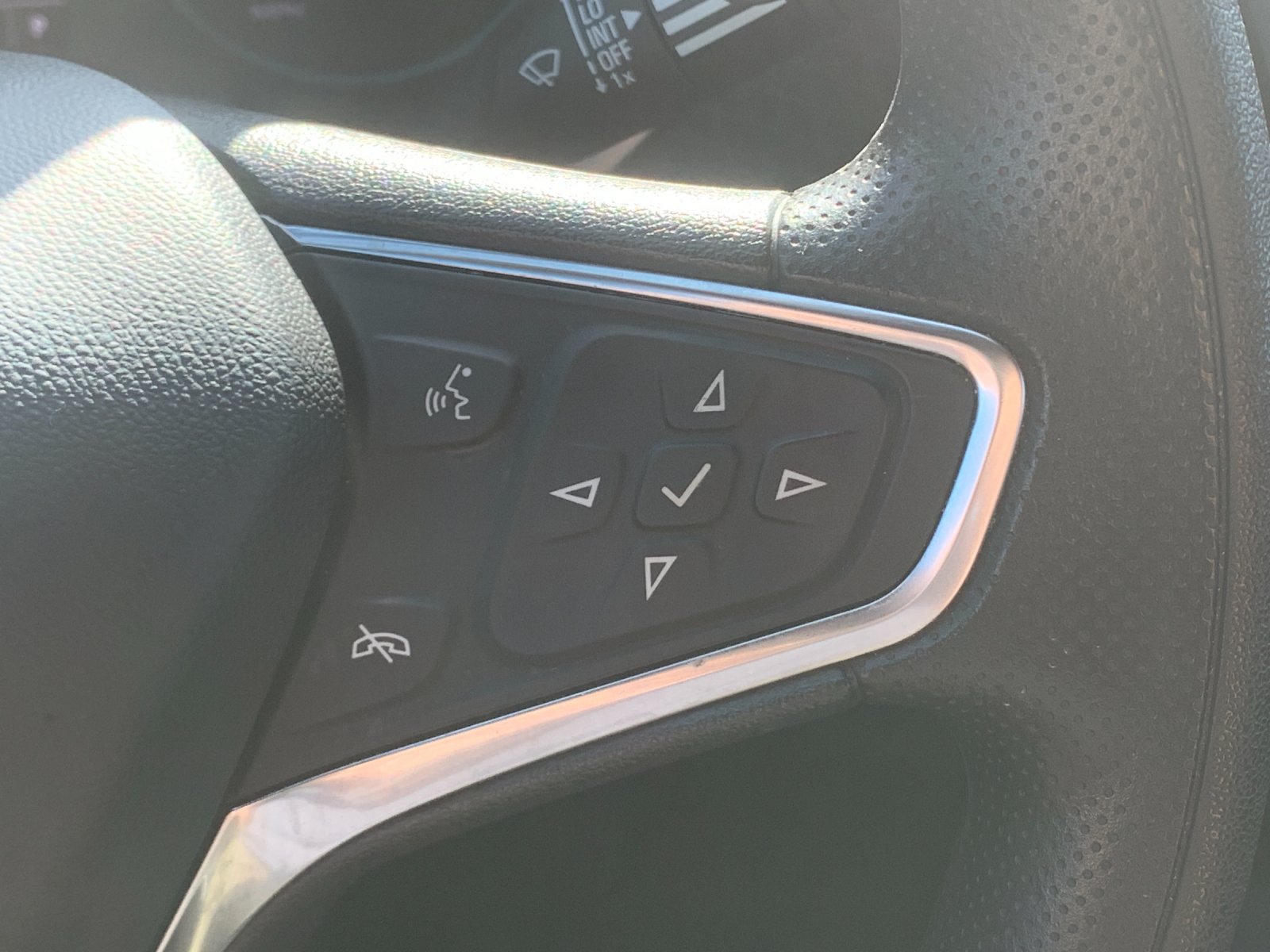 Used 2024 Black Chevrolet LT image 29