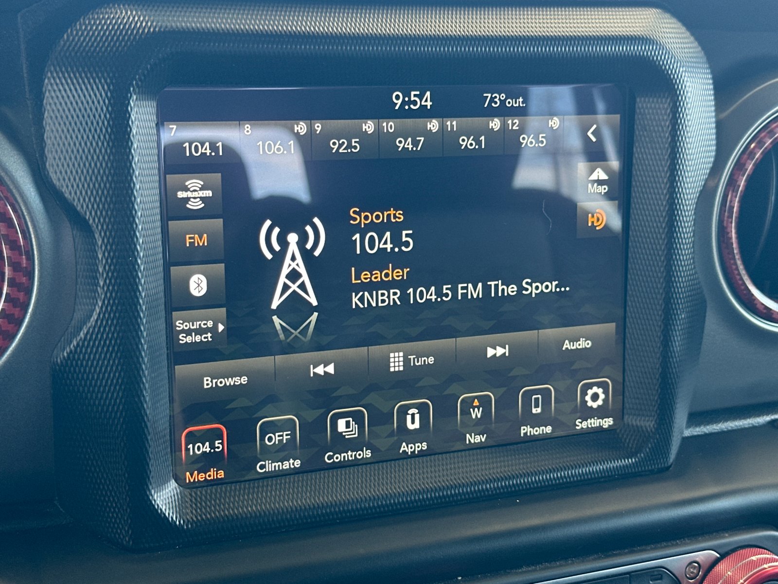 Used 2023 Gray Jeep  image 17
