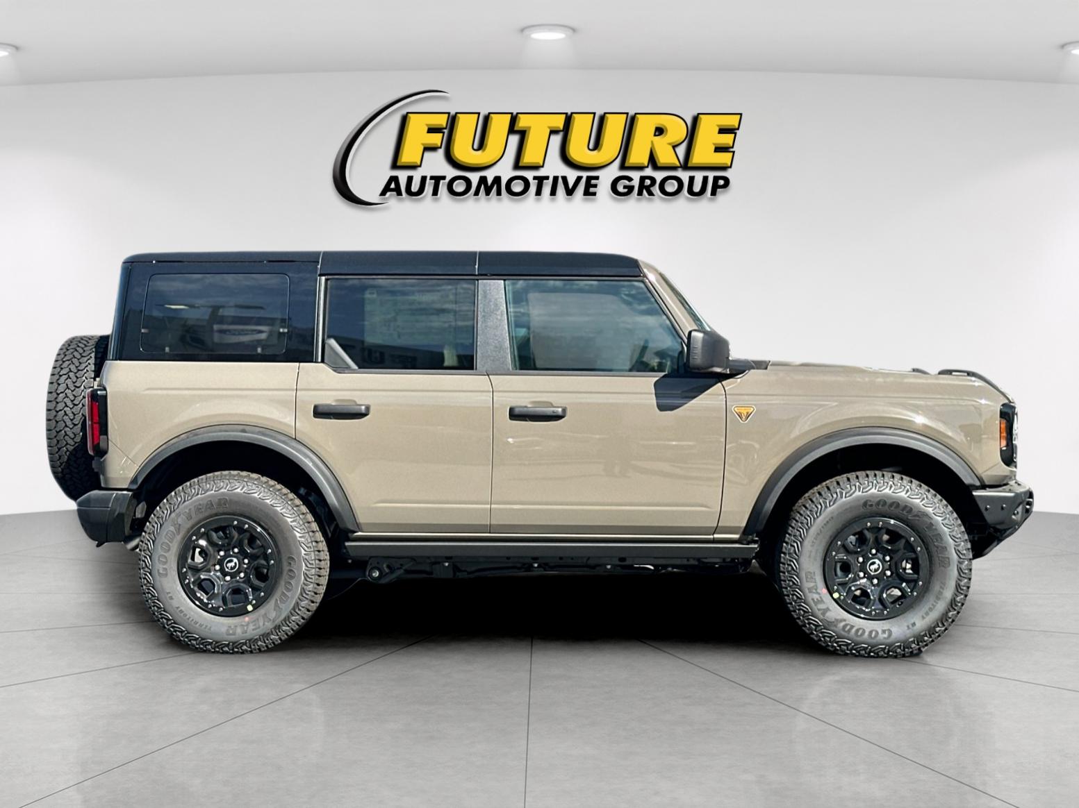 New 2026 Marsh Gray Ford Badlands® image 2
