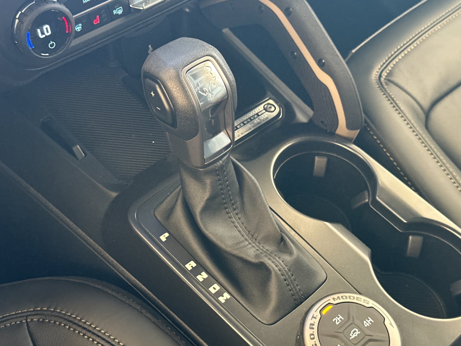 New 2026 Marsh Gray Ford Badlands® image 21