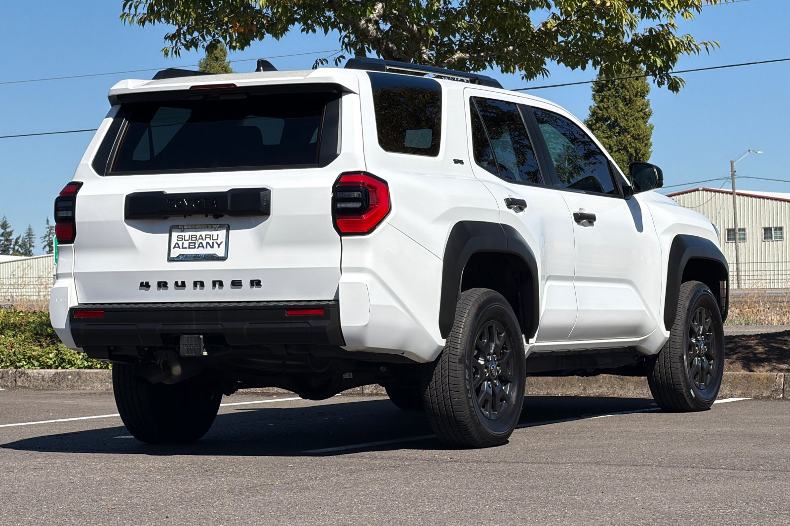 Used 2025 White Toyota SR5 image 4