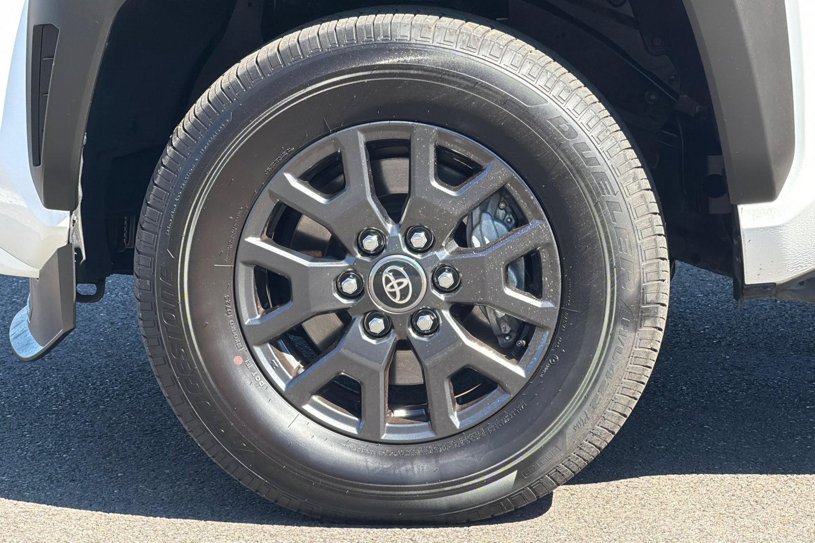 Used 2025 White Toyota SR5 image 25