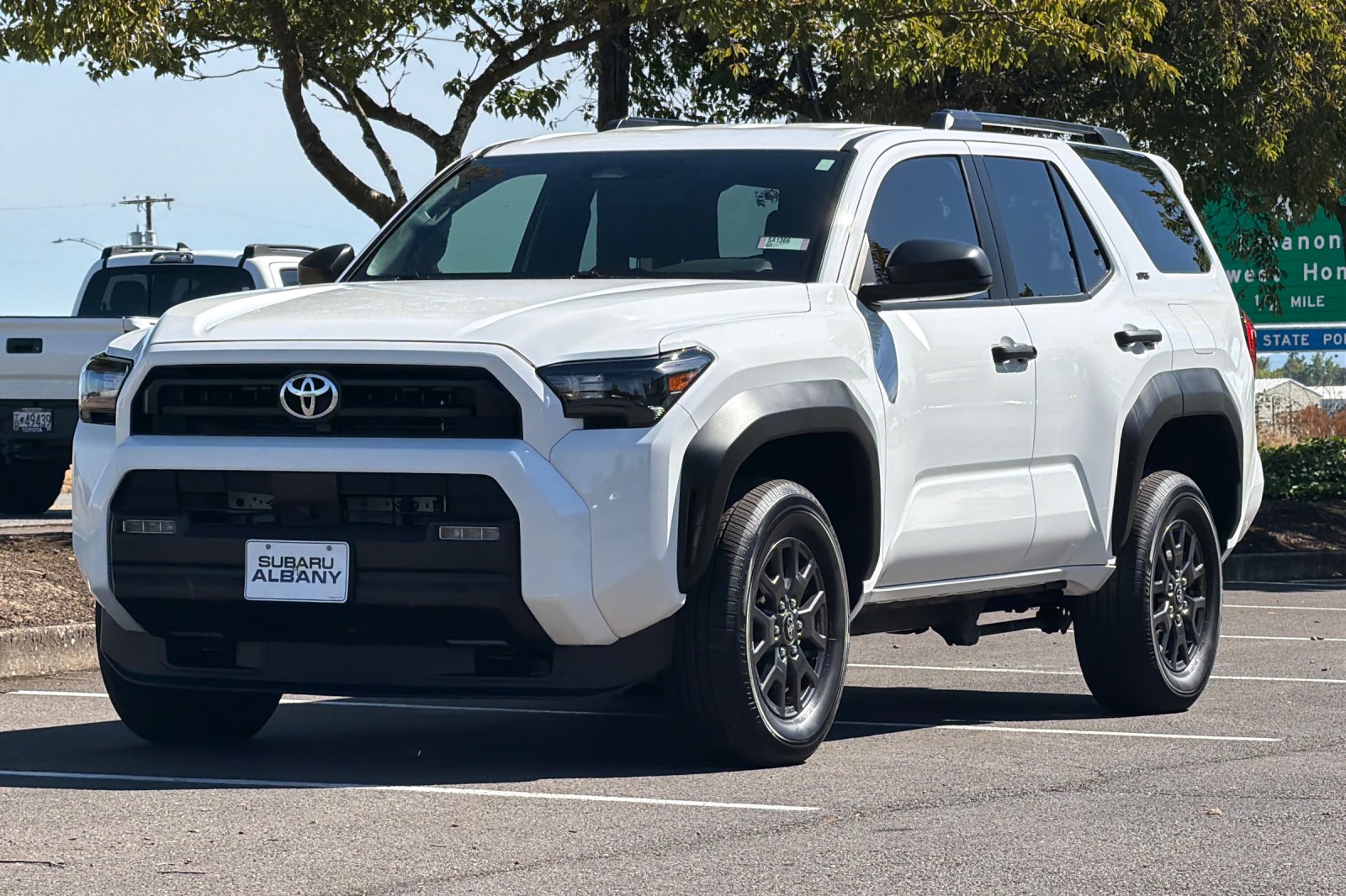 Used 2025 White Toyota SR5 image 8