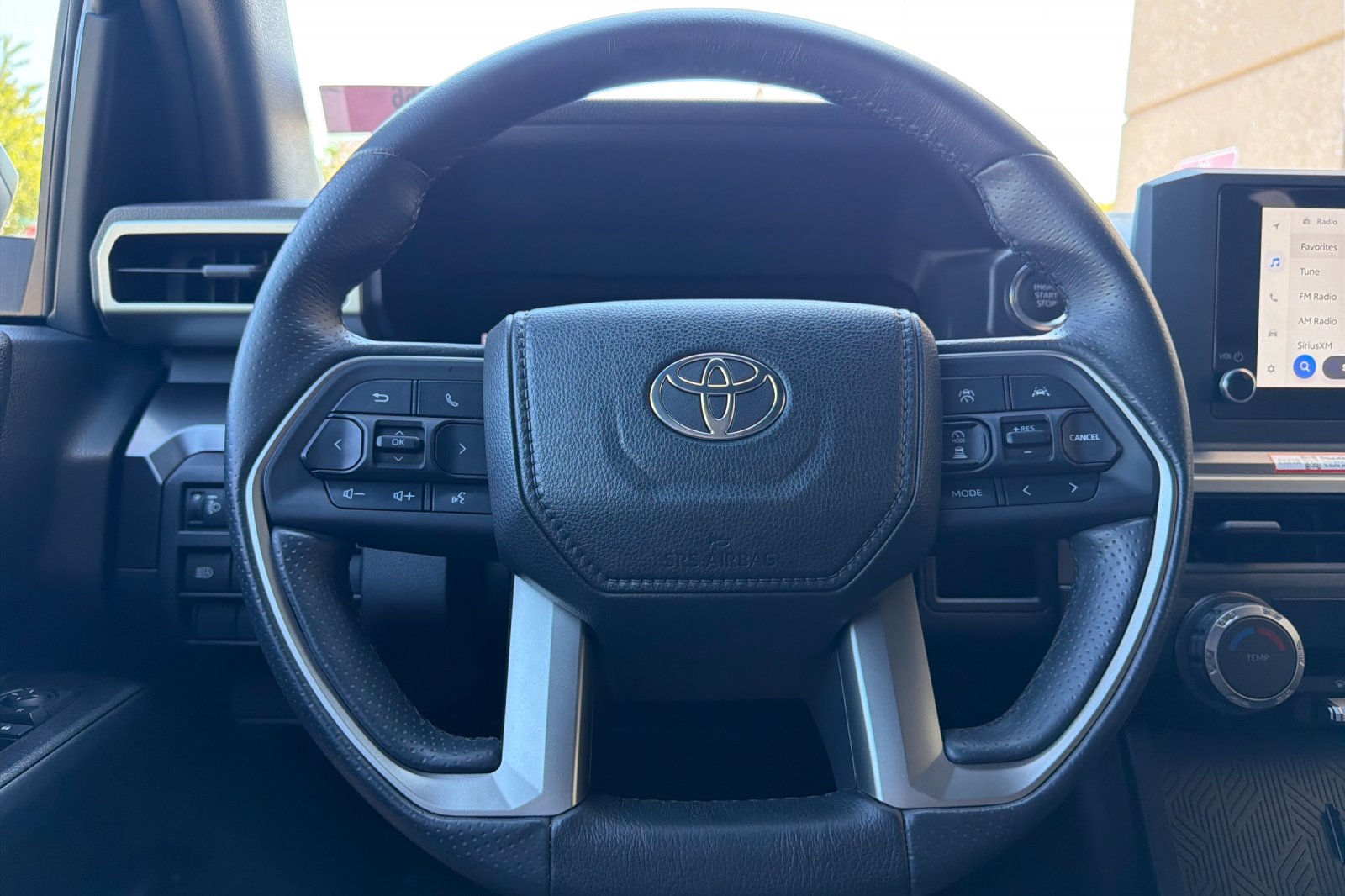 Used 2025 White Toyota SR5 image 23