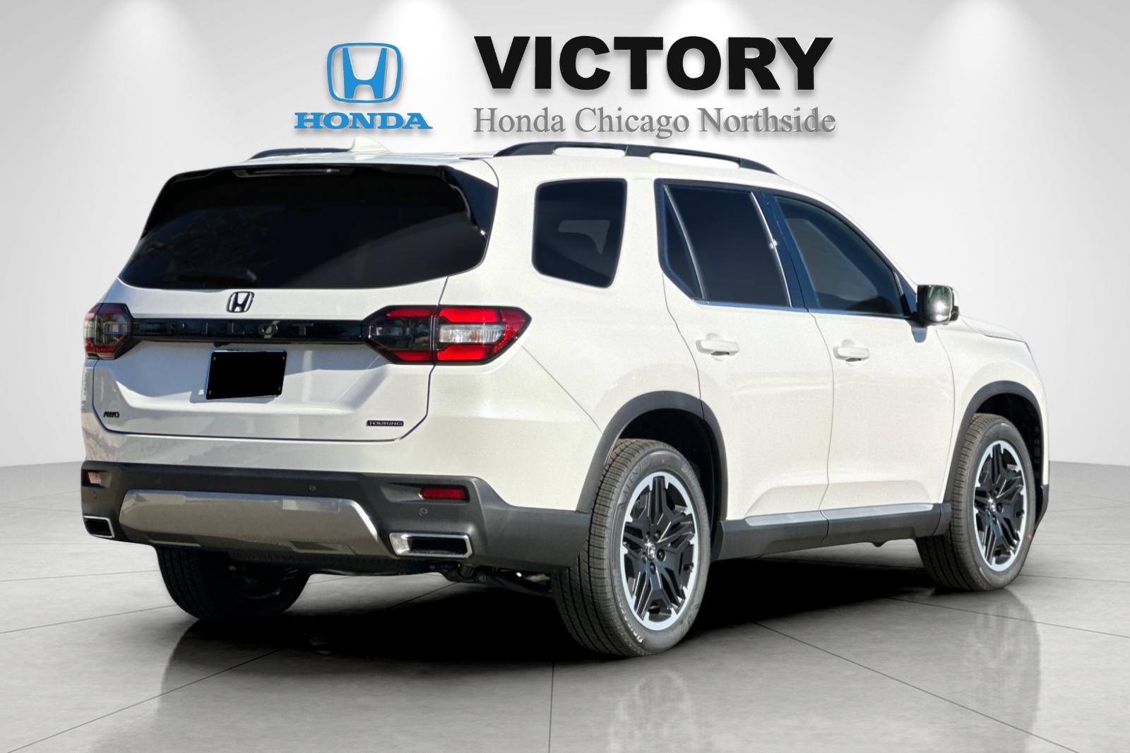 New 2026 Platinum White Pearl Honda Touring image 5