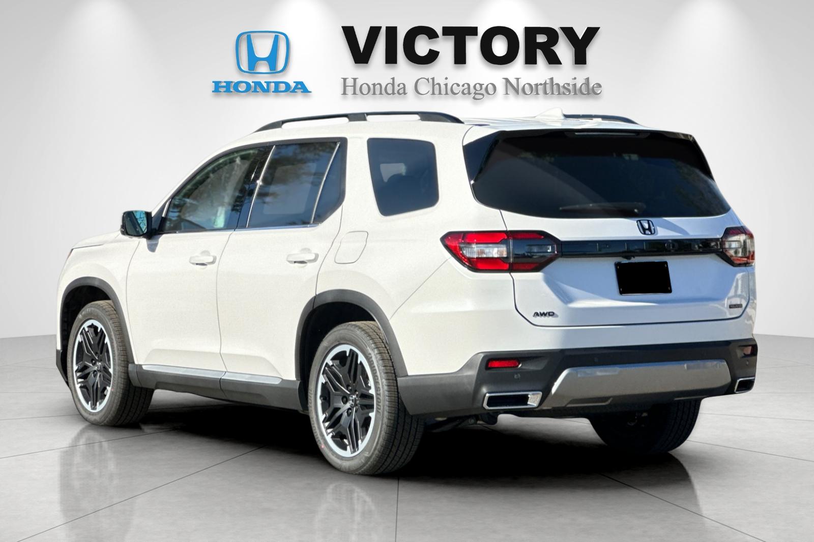 New 2026 Platinum White Pearl Honda Touring image 3