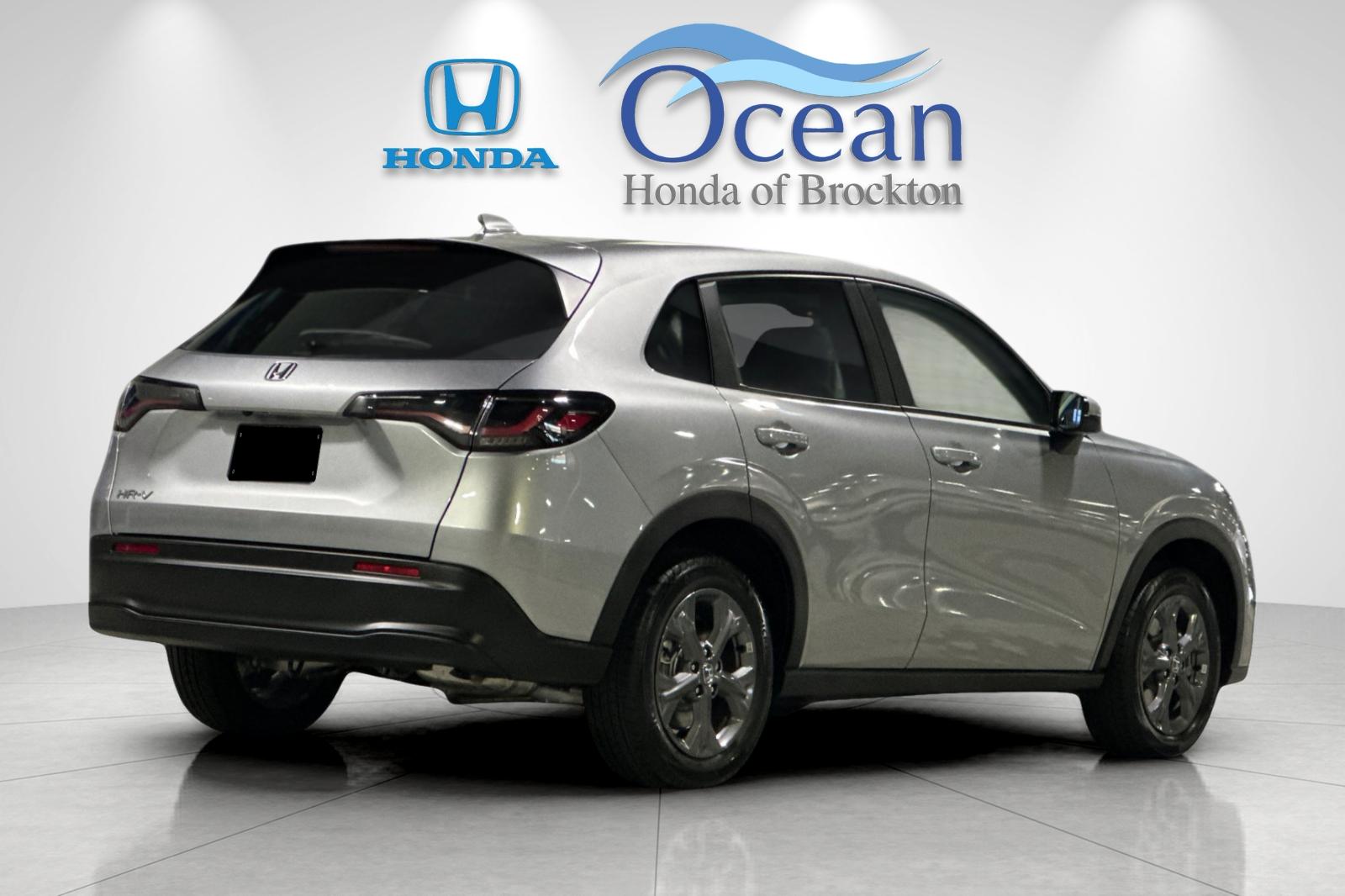 New 2027 Platinum White Pearl Honda LX image 5