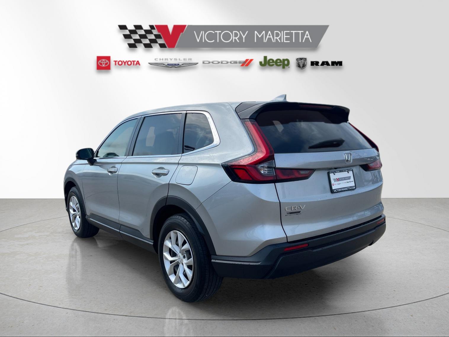 Used 2025  Honda LX image 3