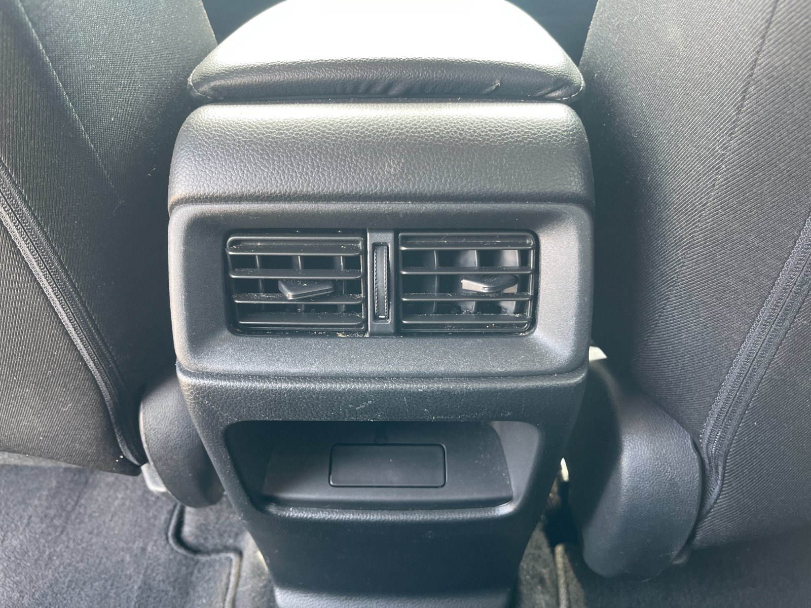 Used 2025  Honda LX image 14