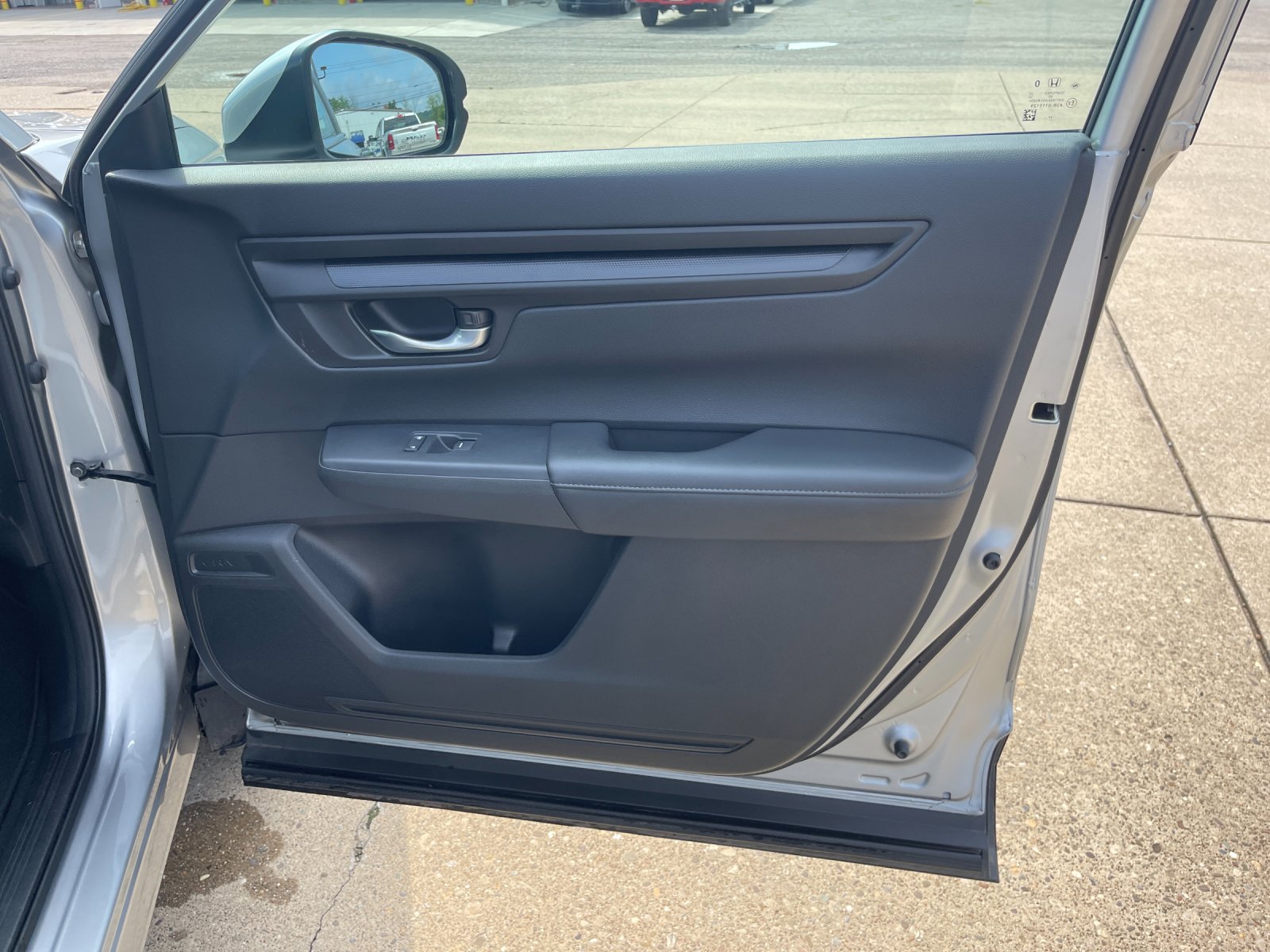 Used 2025  Honda LX image 19
