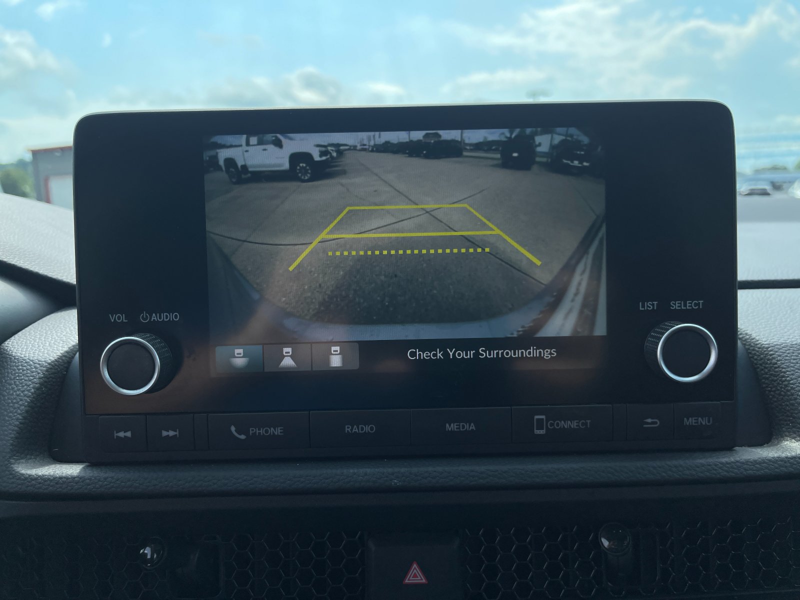 Used 2025  Honda LX image 21