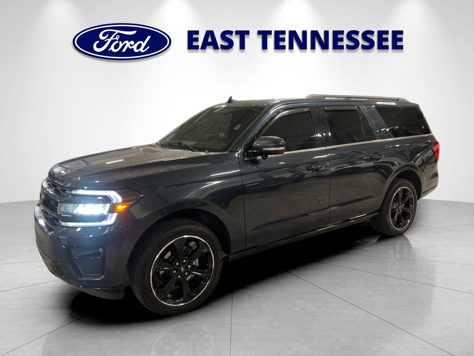 Used 2024 Blue Metallic Ford Limited image 7