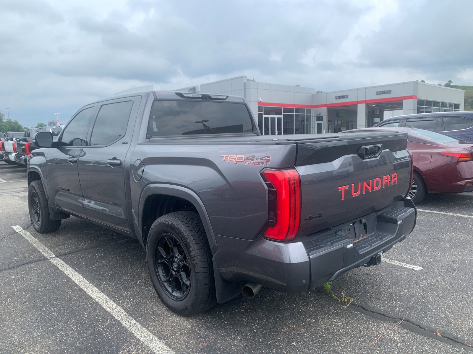Used 2020 Gray Toyota Platinum image 4