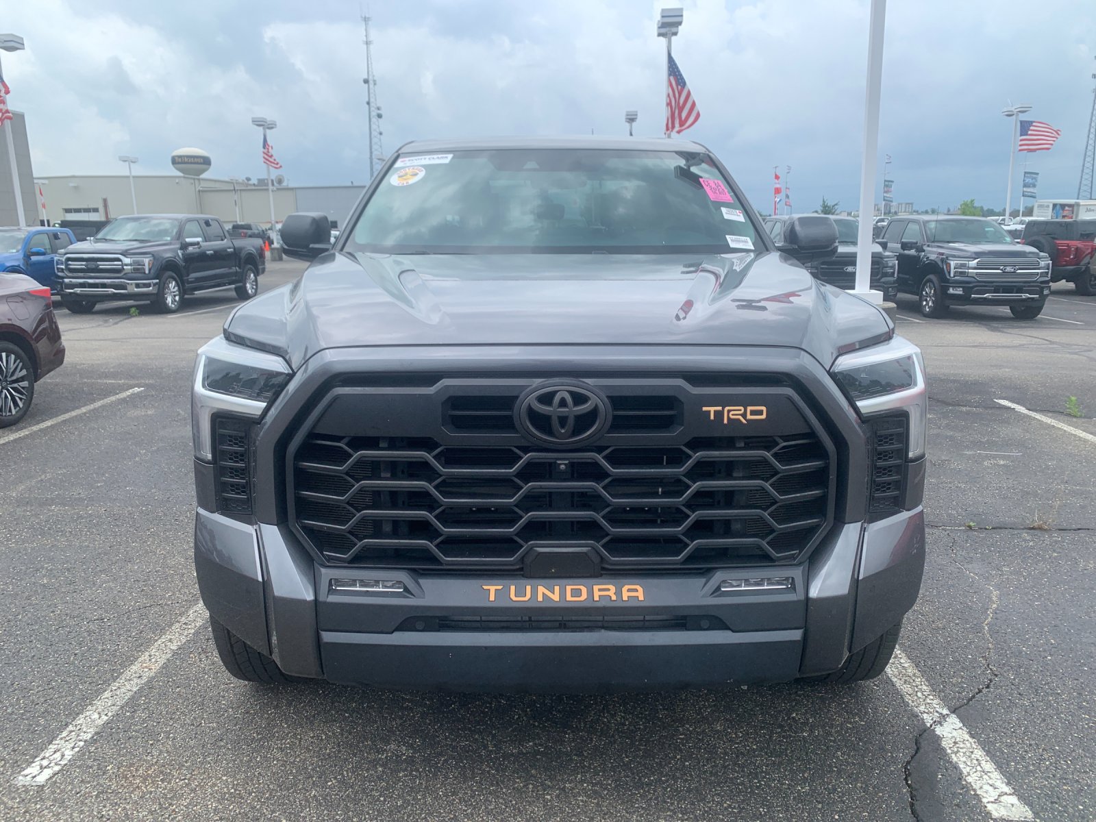 Used 2020 Gray Toyota Platinum image 7