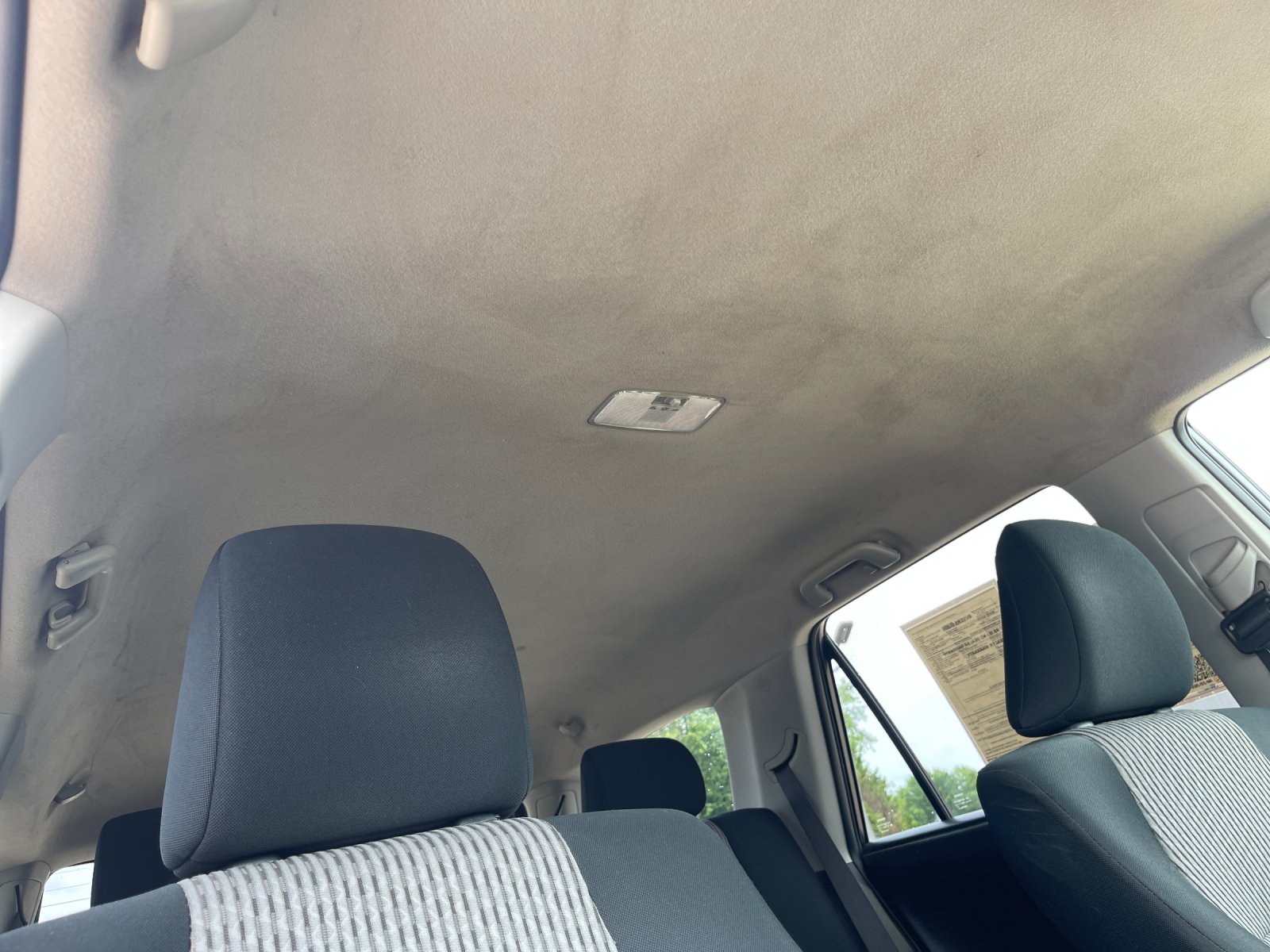 Used 2016 Magnetic Gray Metallic Toyota SR5 image 18