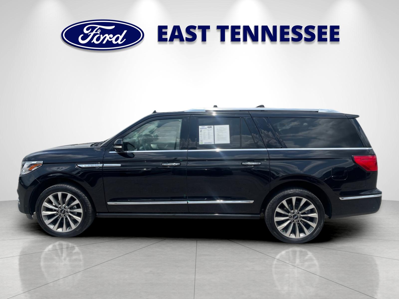 Used 2019 Black Lincoln Reserve image 6