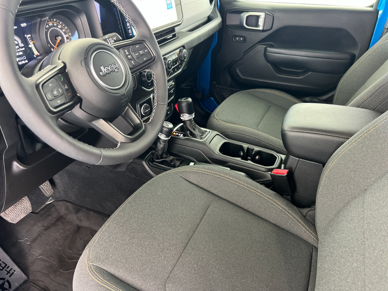Used 2025 Blue Jeep Willys image 9