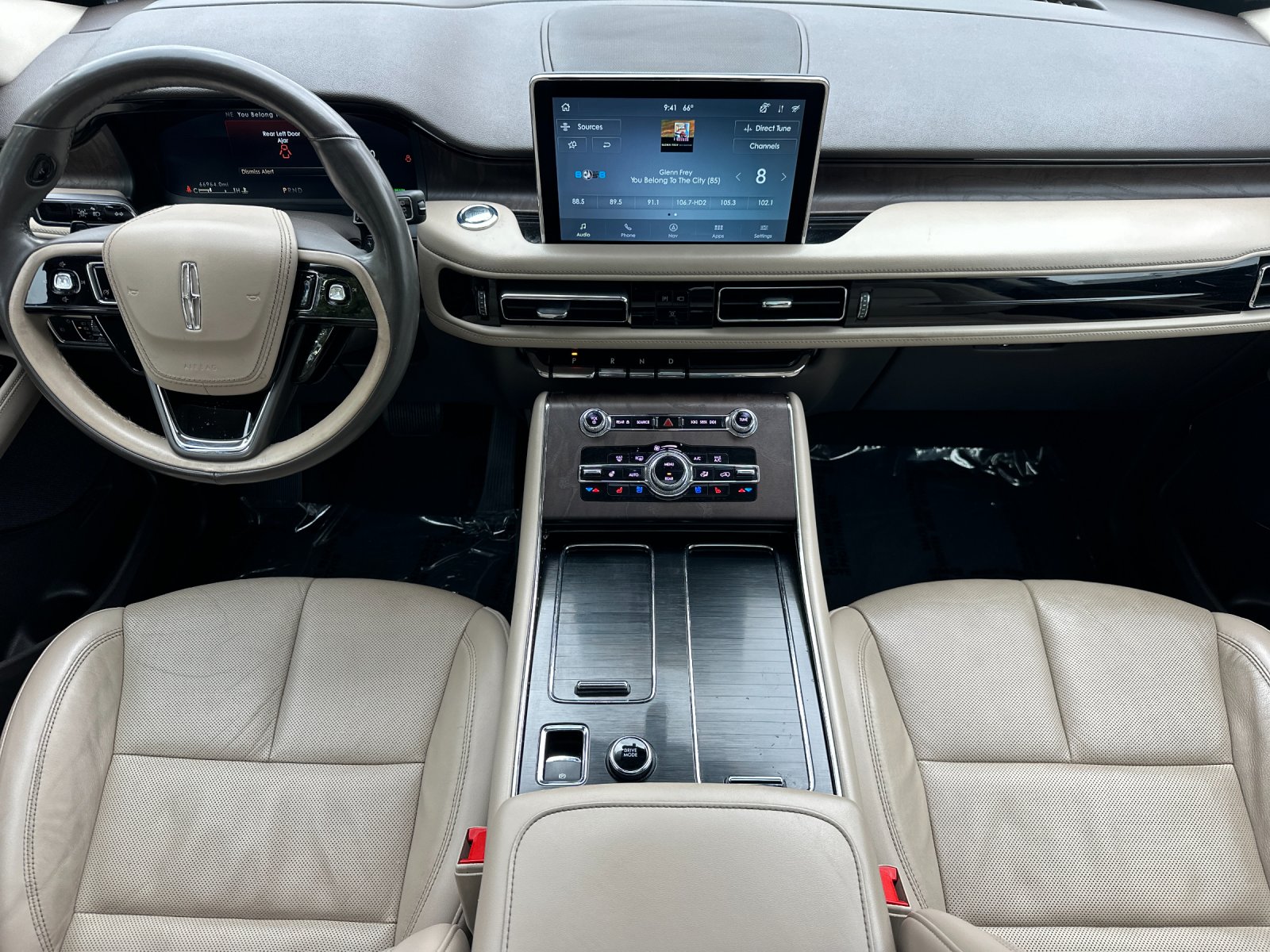 Used 2022 Blue Lincoln Grand Touring image 12