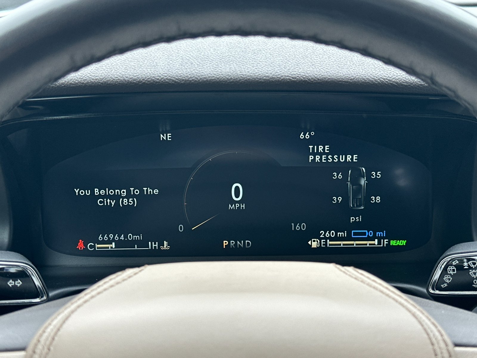 Used 2022 Blue Lincoln Grand Touring image 25