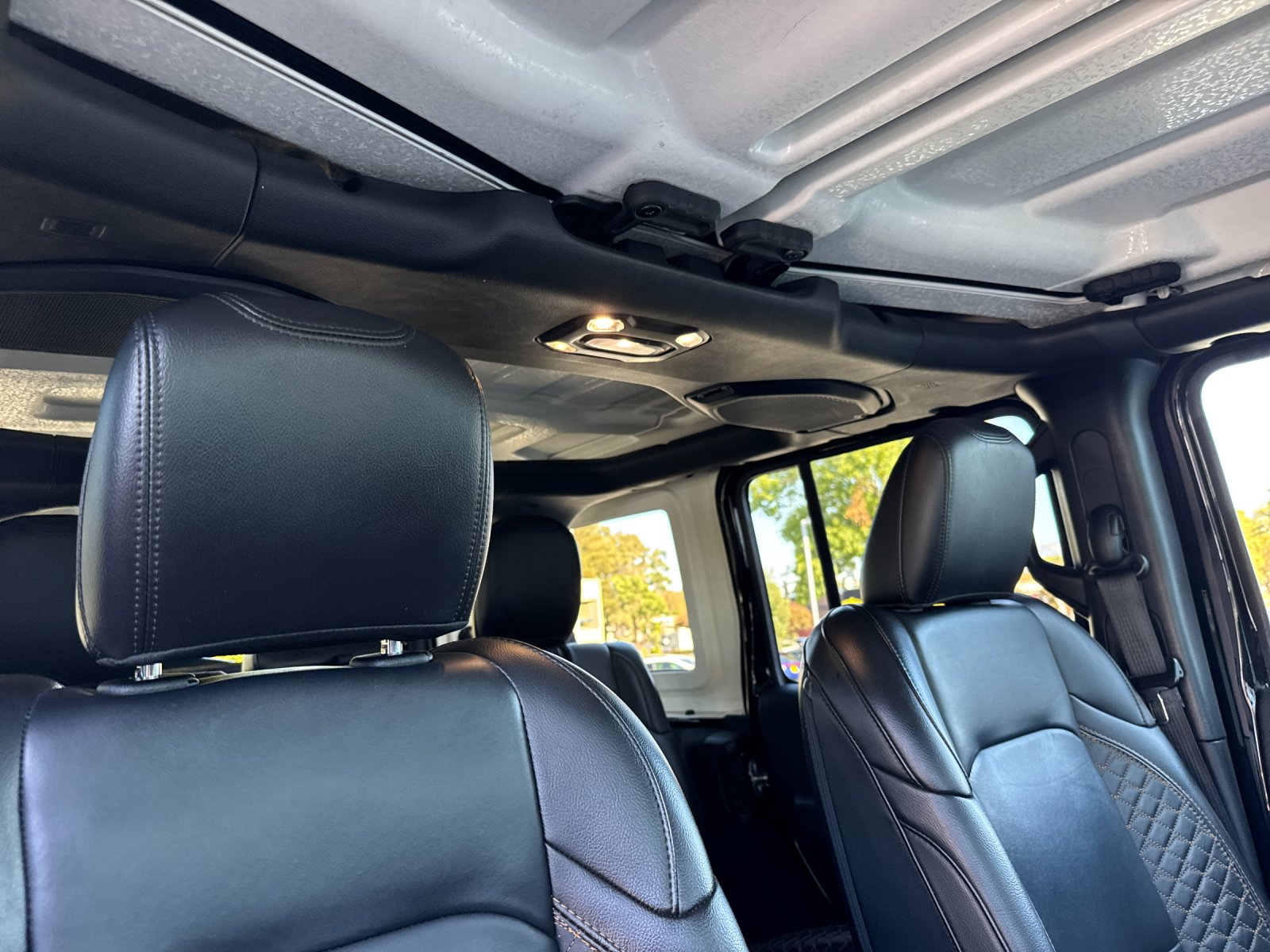 Used 2023 Black Jeep Sahara 4xe image 17