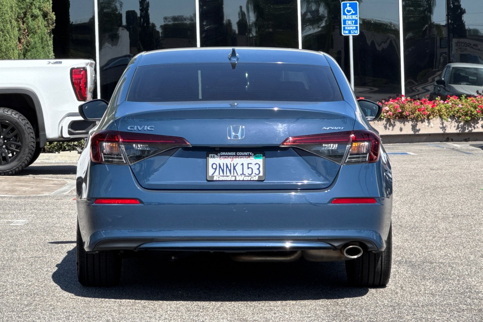 Certified Used 2025 Blue Lagoon Pearl Honda Sport image 5