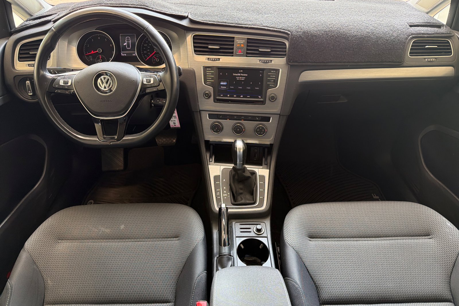Used 2017 Silver Volkswagen S image 13