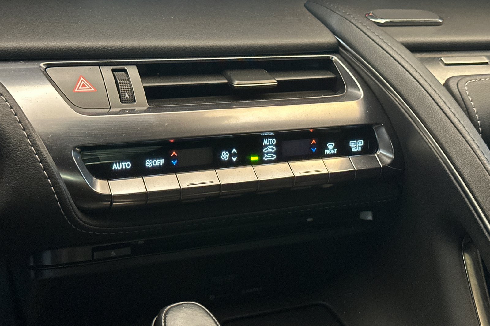Used 2018 Gray Lexus 500 image 20