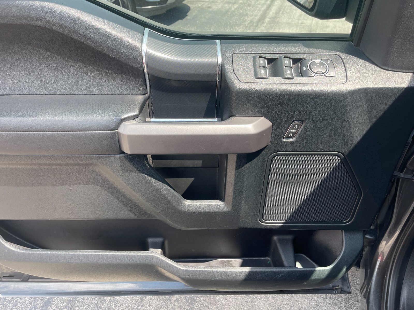 Used 2020 Gray Ford XLT image 12