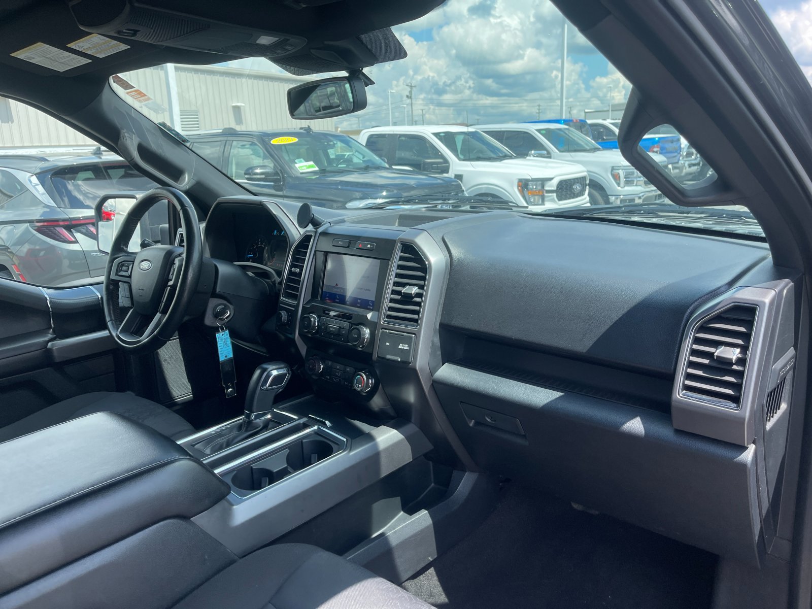 Used 2020 Gray Ford XLT image 17