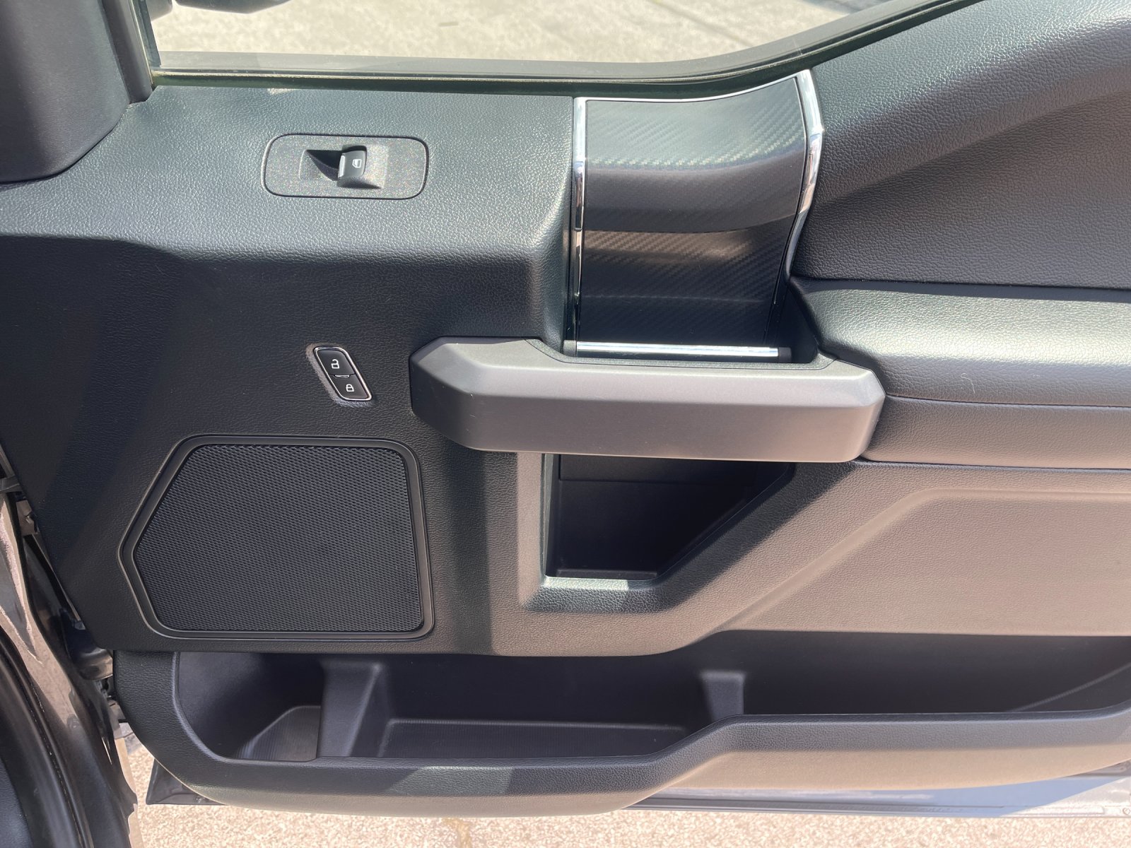 Used 2020 Gray Ford XLT image 18