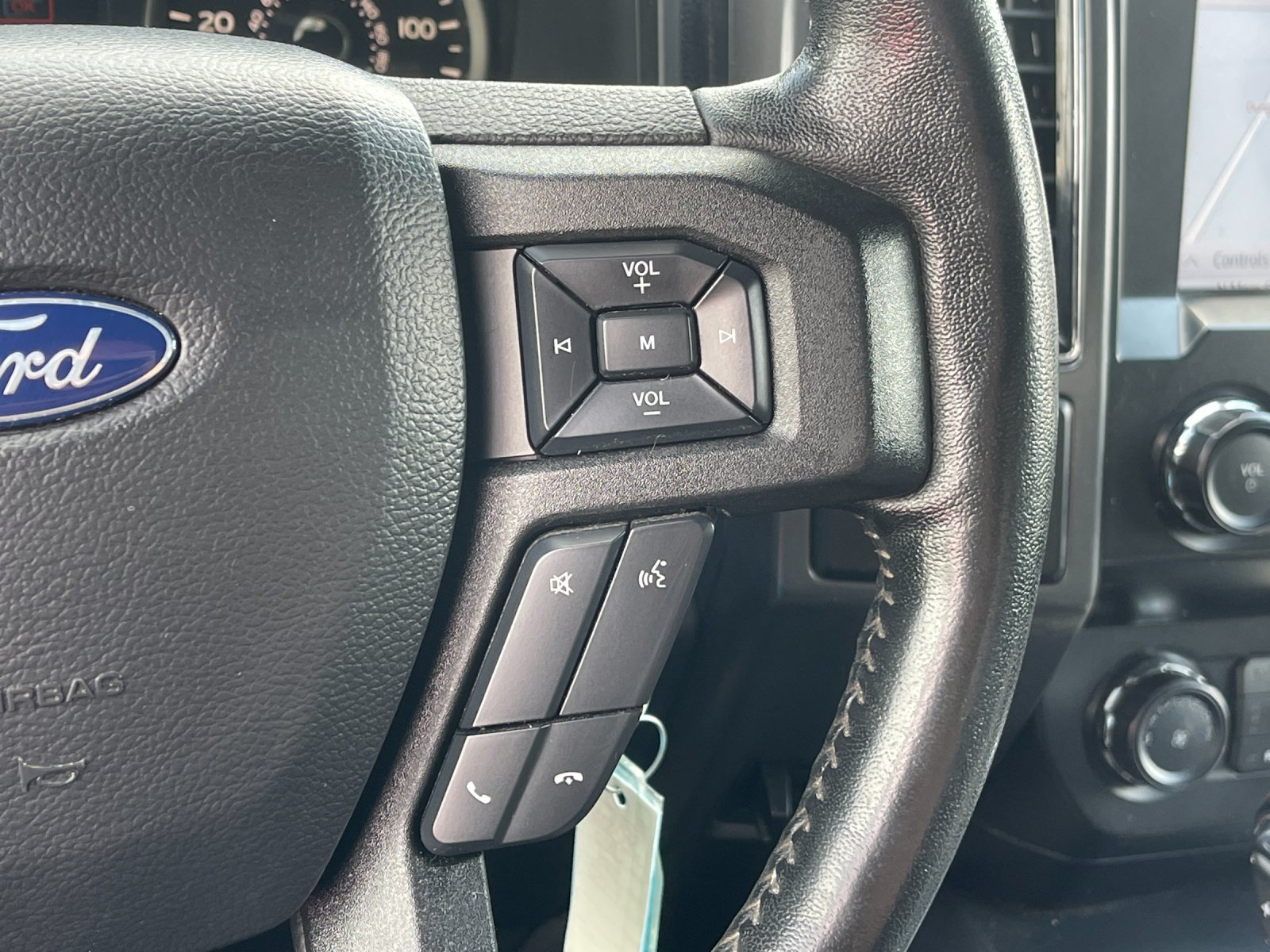 Used 2020 Gray Ford XLT image 26