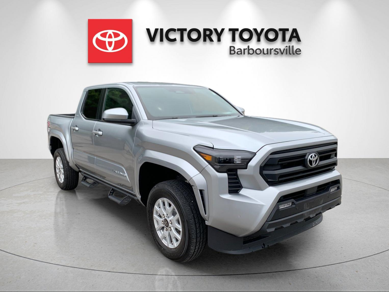 Certified Used 2024 Silver Toyota SR5 image 5
