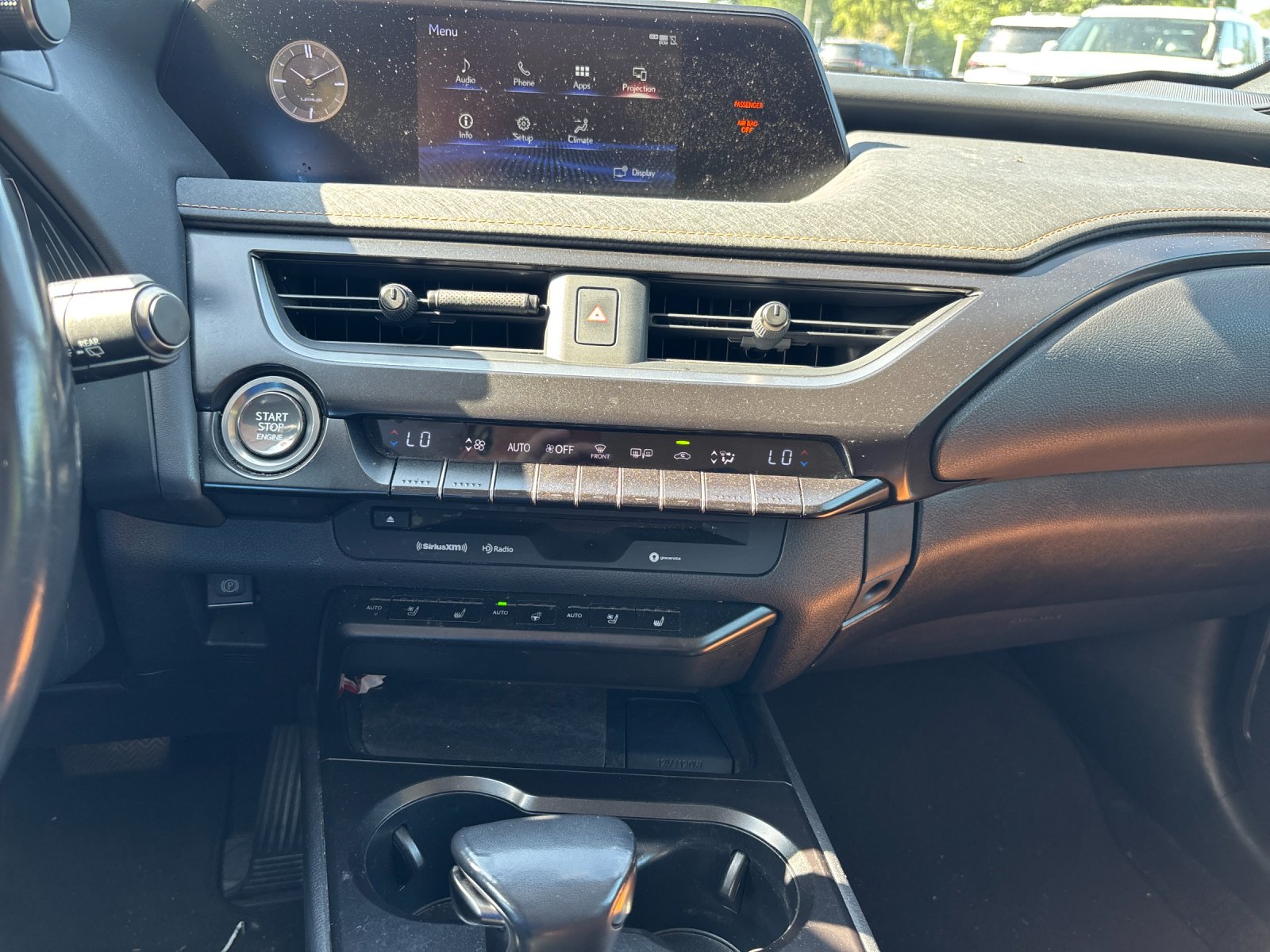 Used 2021 Eminent White Pearl Lexus UX 200 image 26