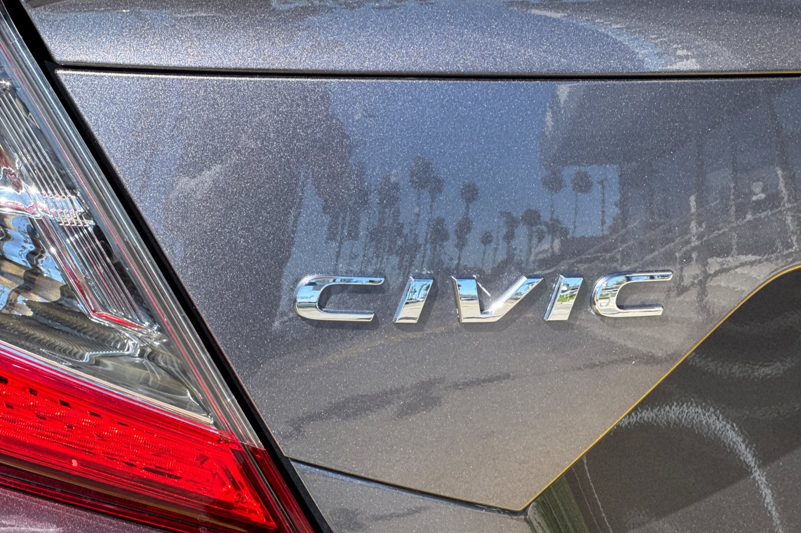 Certified Used 2018 Modern Steel Metallic Honda EX image 26