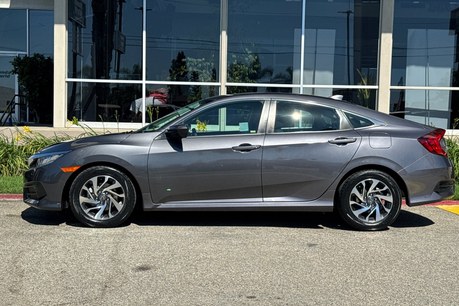 Certified Used 2018 Modern Steel Metallic Honda EX image 7