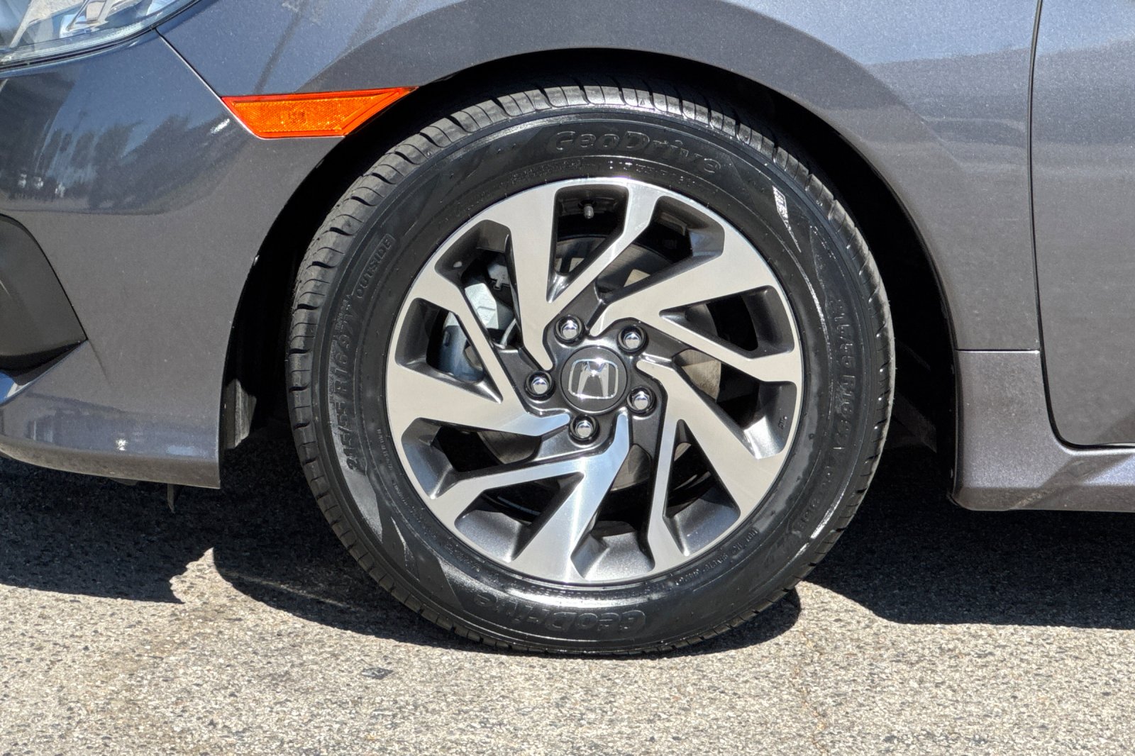 Certified Used 2018 Modern Steel Metallic Honda EX image 25