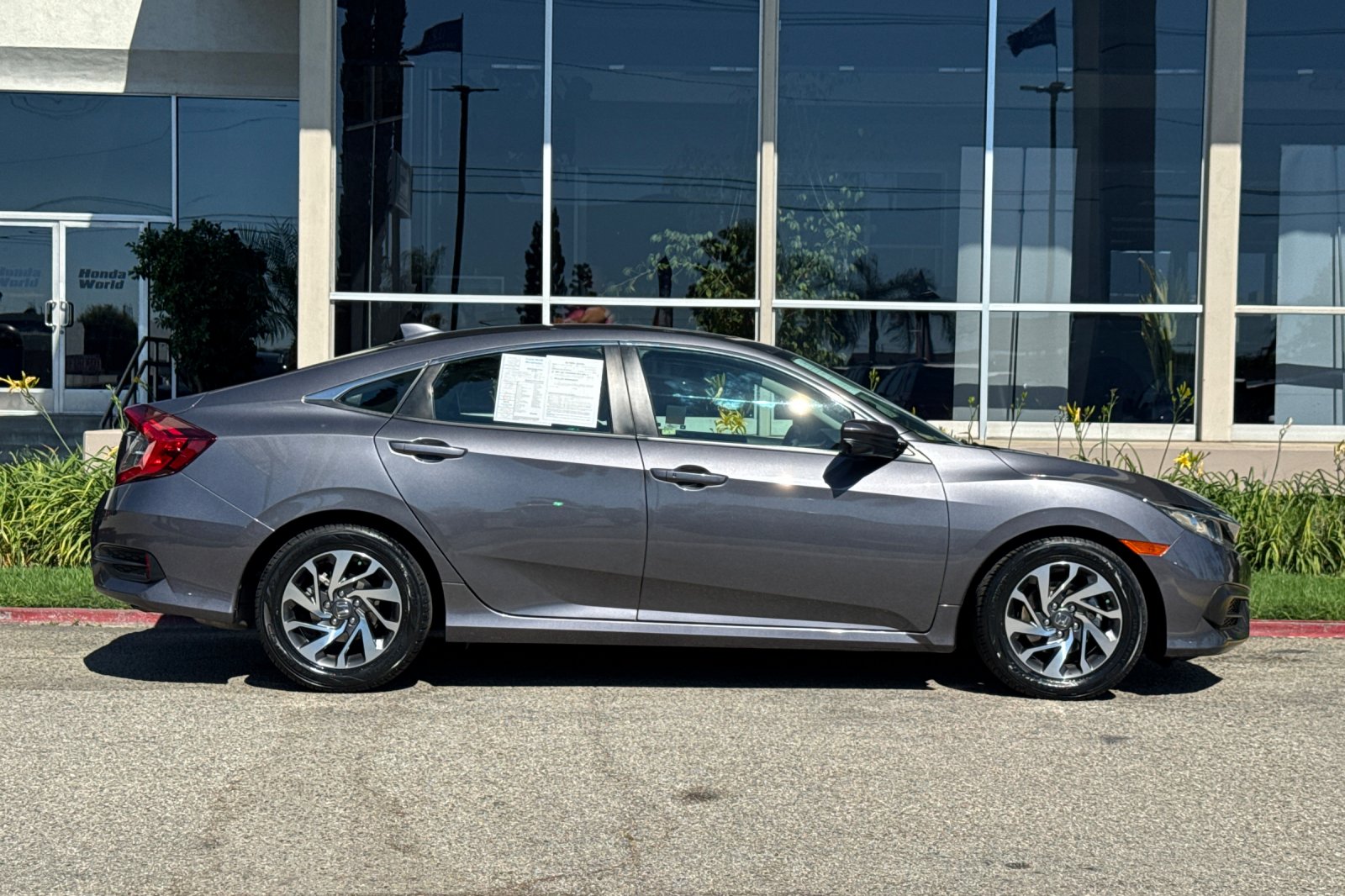 Certified Used 2018 Modern Steel Metallic Honda EX image 3
