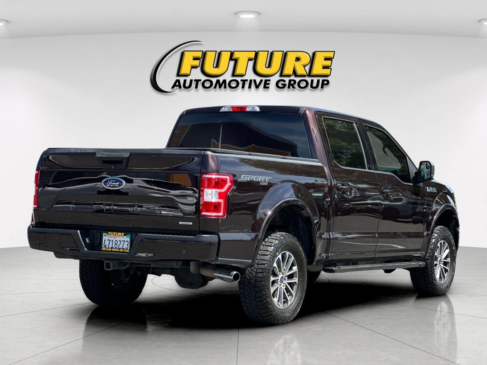Used 2019 Red Ford XLT image 4