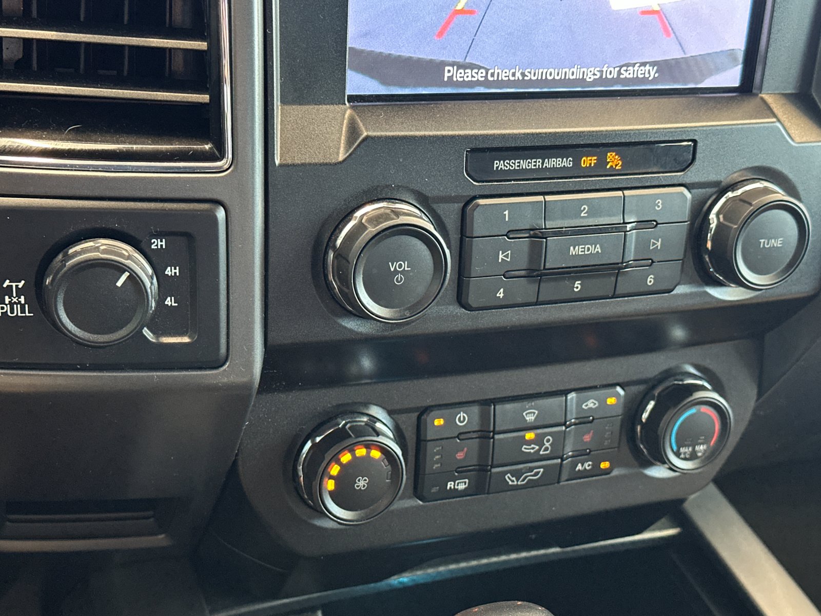 Used 2019 Red Ford XLT image 19